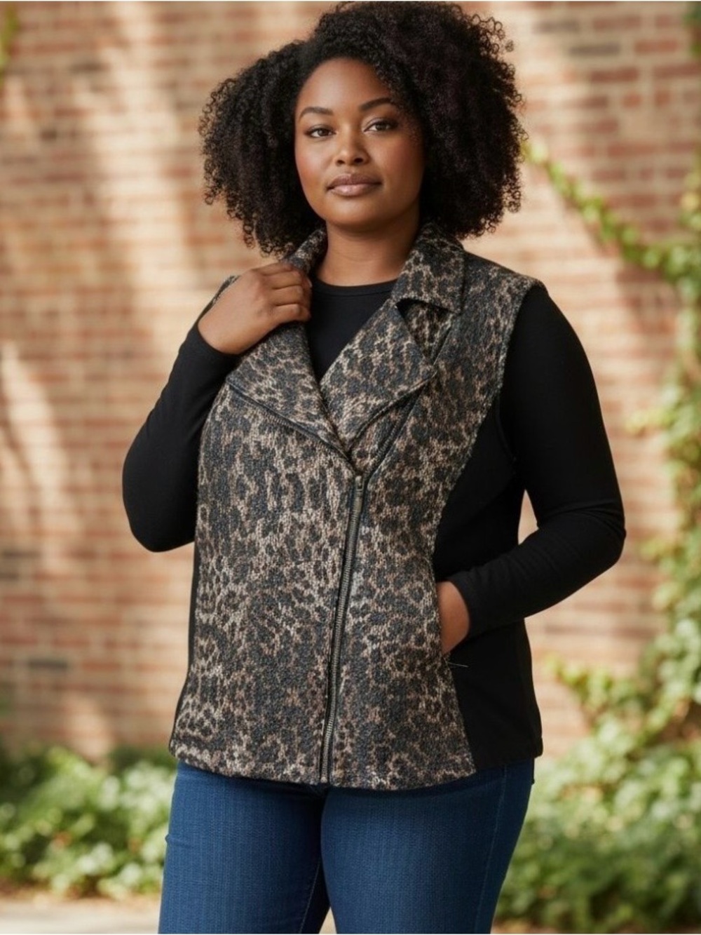 Like New Chicos Leopard Print Zip-Front Vest - Brown/Black Size 2 (Chicos 12)